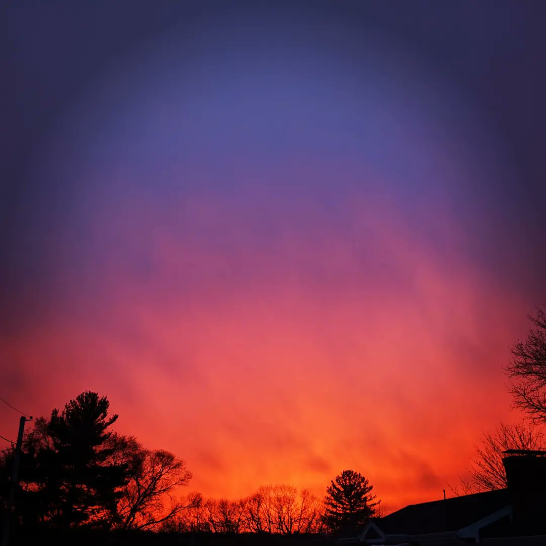 I've never seen a sunset like this! #rightplacerighttime