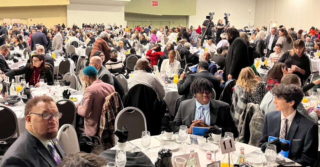 UNCF_Cleveland's tweet photo. UNCF Supporting the Largest MLK BREAKFAST IN America with Local Leaders and Corporate Sponsors. Please join UNCF for the Columbus Mayor’s Luncheon on Feb. 3rd at the Columbus Convention Center. A Mind is a Terrible Thing to Waste, but a Wonderful Thing to Invest in! https://t.co/DLr30setCw