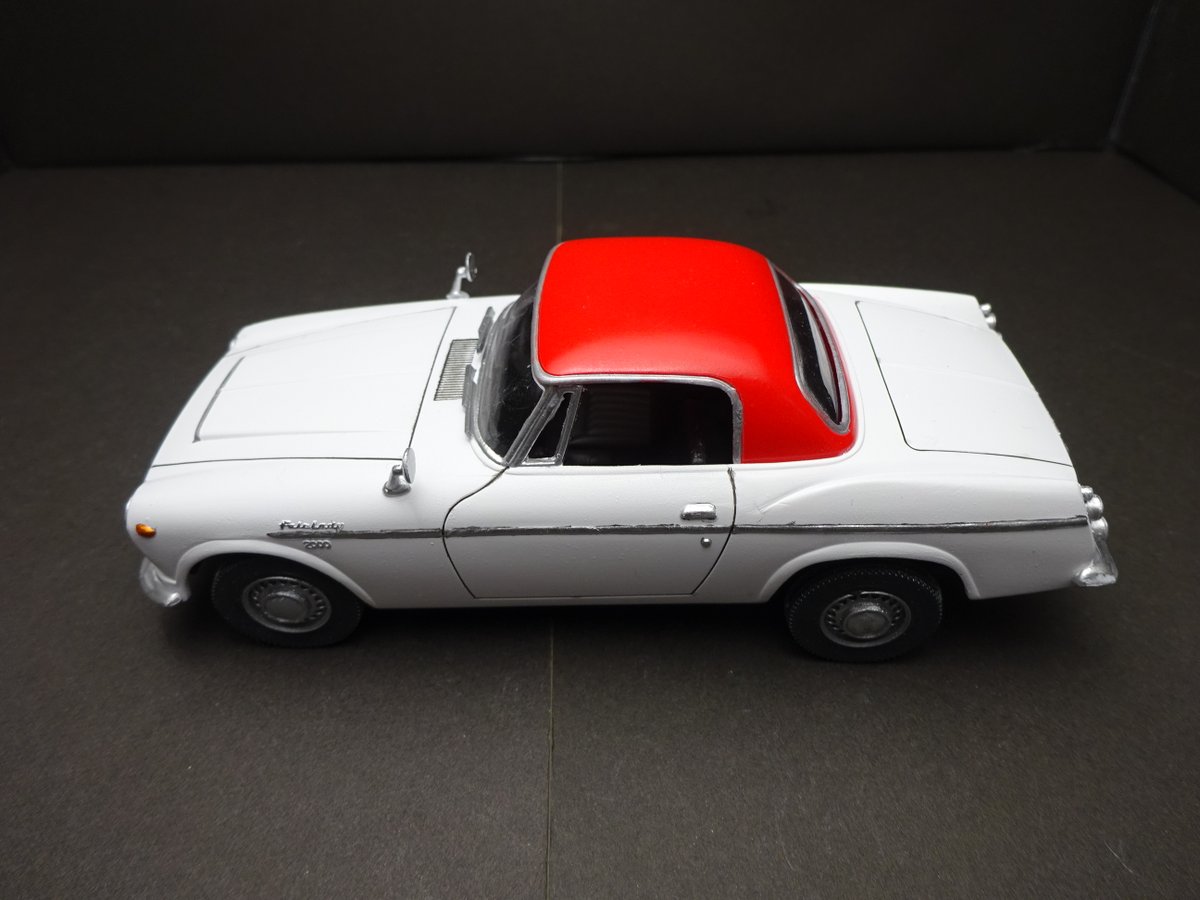 9fUM8tZL9WczczB's tweet photo. #プラモデル #プラモ #カーモデル #マイクロエース #Microace #32scale #ファレディ #2000 #ハードトップ https://t.co/p75vdXixiB