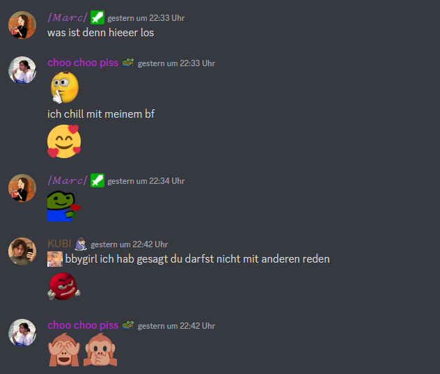 topsecretdc's tweet photo. normal day in modchat https://t.co/s3p1lF9RMq