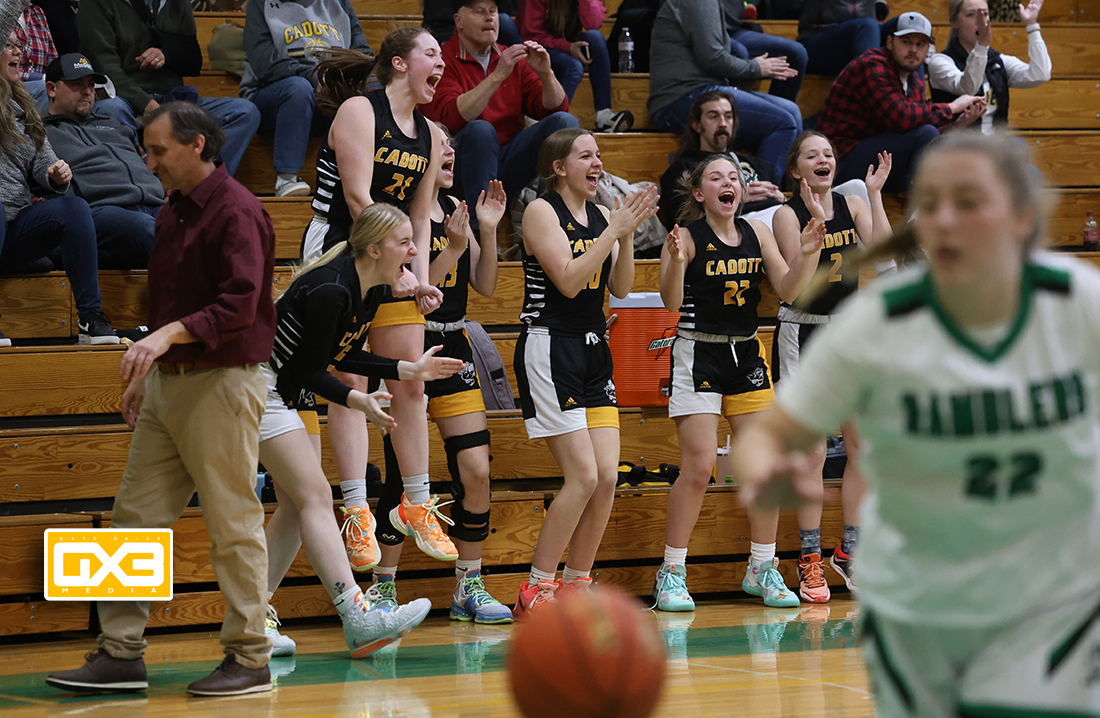 NBGX3Media's tweet photo. 1-13-23 Cadott held off a late push by Regis in a Western Cloverbelt game Friday night and claimed a 78-65 win.
#cadotthornets #regisramblers #wisgb https://t.co/fSKXCntMcx