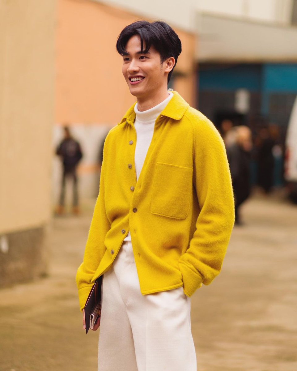 All_Tay_tawan_V's tweet photo. Good night naaa @Tawan_V หล่อมาทั้งวันแล้วพักผ่อนบ้างคนเก่ง #tawan_v https://t.co/KK2oTlpmxT
