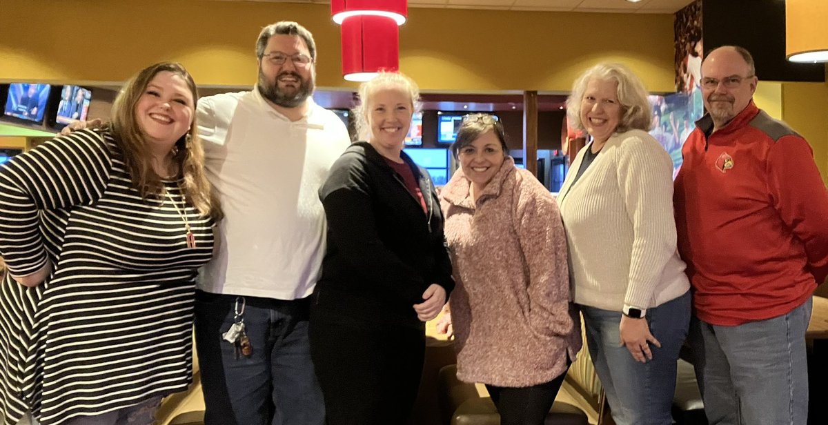 NiazKhadem's tweet photo. Hey @amandaripley I had a great time discussing your Op-Ed with friends in media and education today @leighlwright @MrsKMartin13 @CblantonWPSD https://t.co/8iE7S9BnPy https://t.co/6GfU6ycKKH