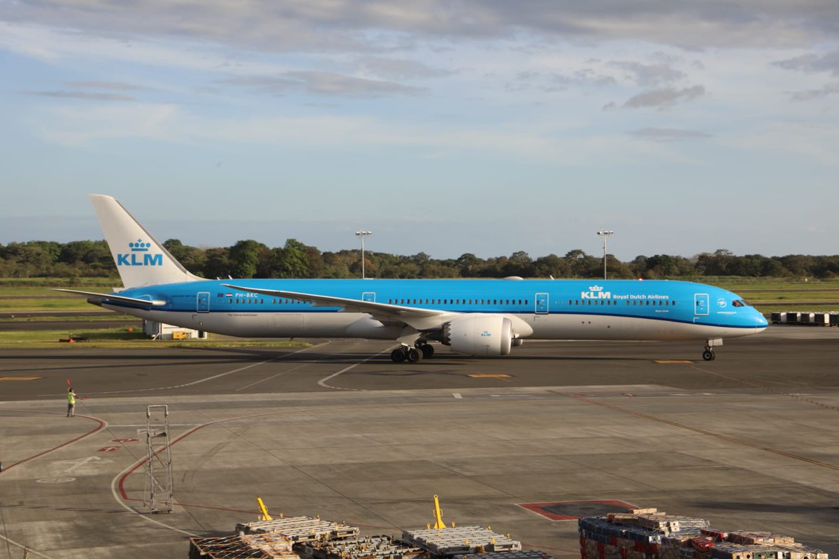 Aeropuerto Internacional de Tocumen tweet media