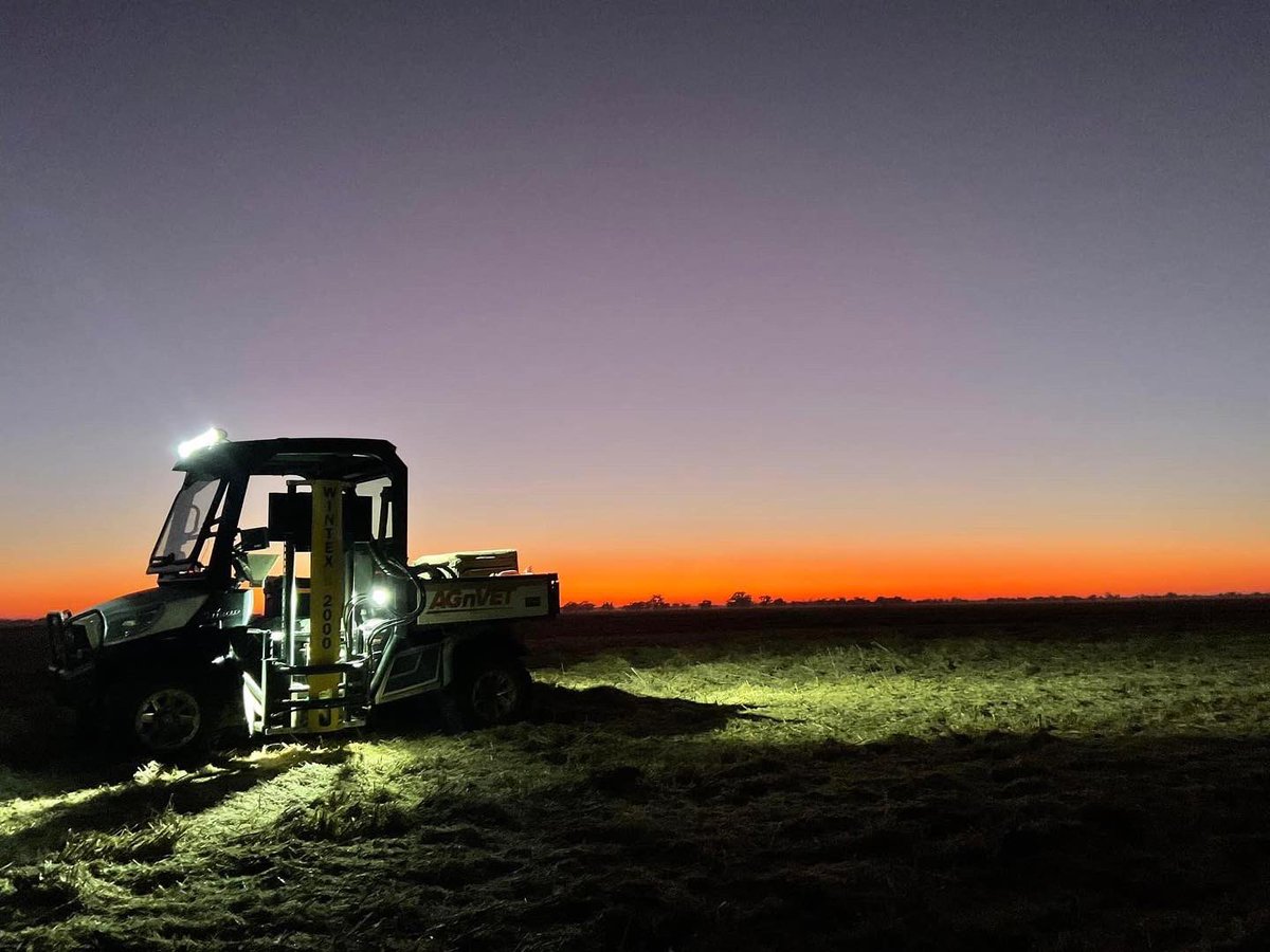 IKCaldwell's tweet photo. Who doesn’t love a January summer sunrise? 

Our AGnVET precision ag team are busy getting around playing catch-up after the season that kept on giving. 

Chat to your agro to see what your pH, CEC, P, K, S is at, ground truth and map in house for variable rate applications! https://t.co/5LUxz33nUJ