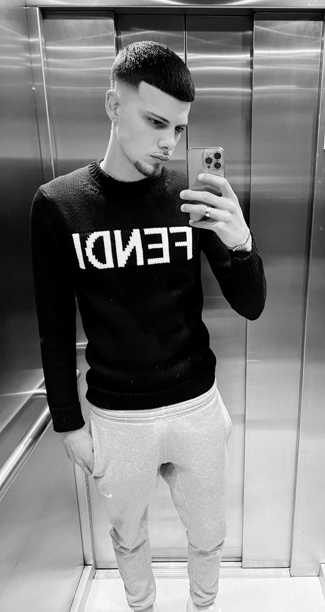 onlydany01's tweet photo. Per contattarmi meglio e avere più probabilità di risposta, vai sul mio IG: _daniele.c
Vi aspetto 🥵🥶

To contact me better and get a better chance of a reply, go to my IG: _daniele.c
I'll be waiting for you 🥵🥶 https://t.co/RUCIunFx40
