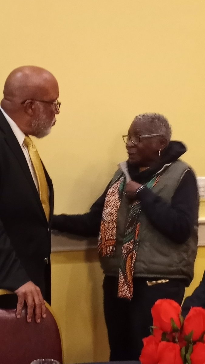 Bruce4USSenate's tweet photo. For those who don't know, Maggie Glover was the first Black woman elected to the South Carolina Senate. She served in that chamber from 1992 to 2004, and before that in the South Carolina House of Representatives from 1989 to 1992. A real powerhouse and history maker! https://t.co/5DWjILiWsy