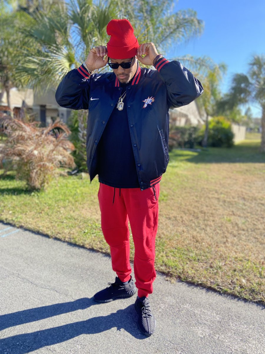 itstimelesssss's tweet image. ✨ #timeless #thinkjustinjames