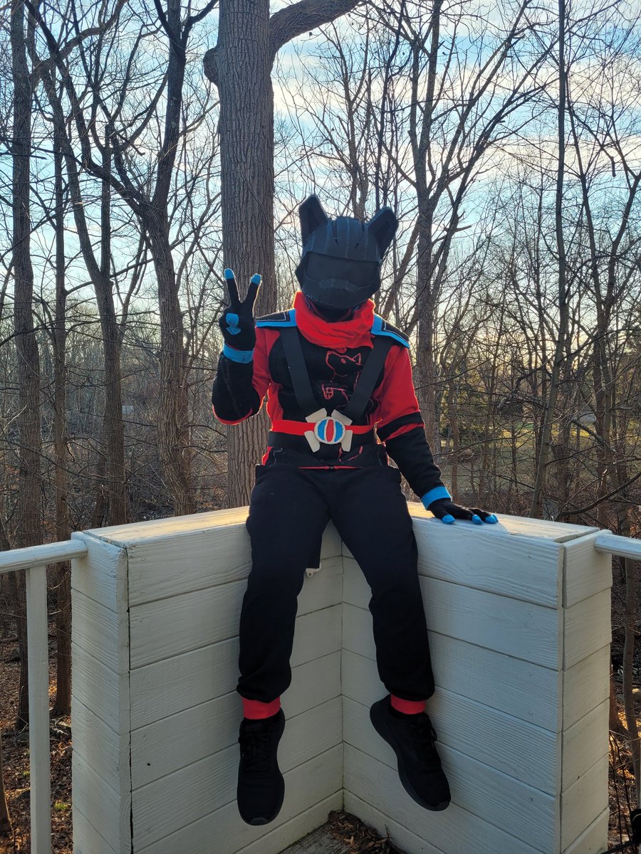 9soundbeast's tweet photo. Here's my Jett Dawson cosplay

(i have more photos but idk how to post them all at once)
#ProjectEdensGarden https://t.co/Ph6tiBzwvI