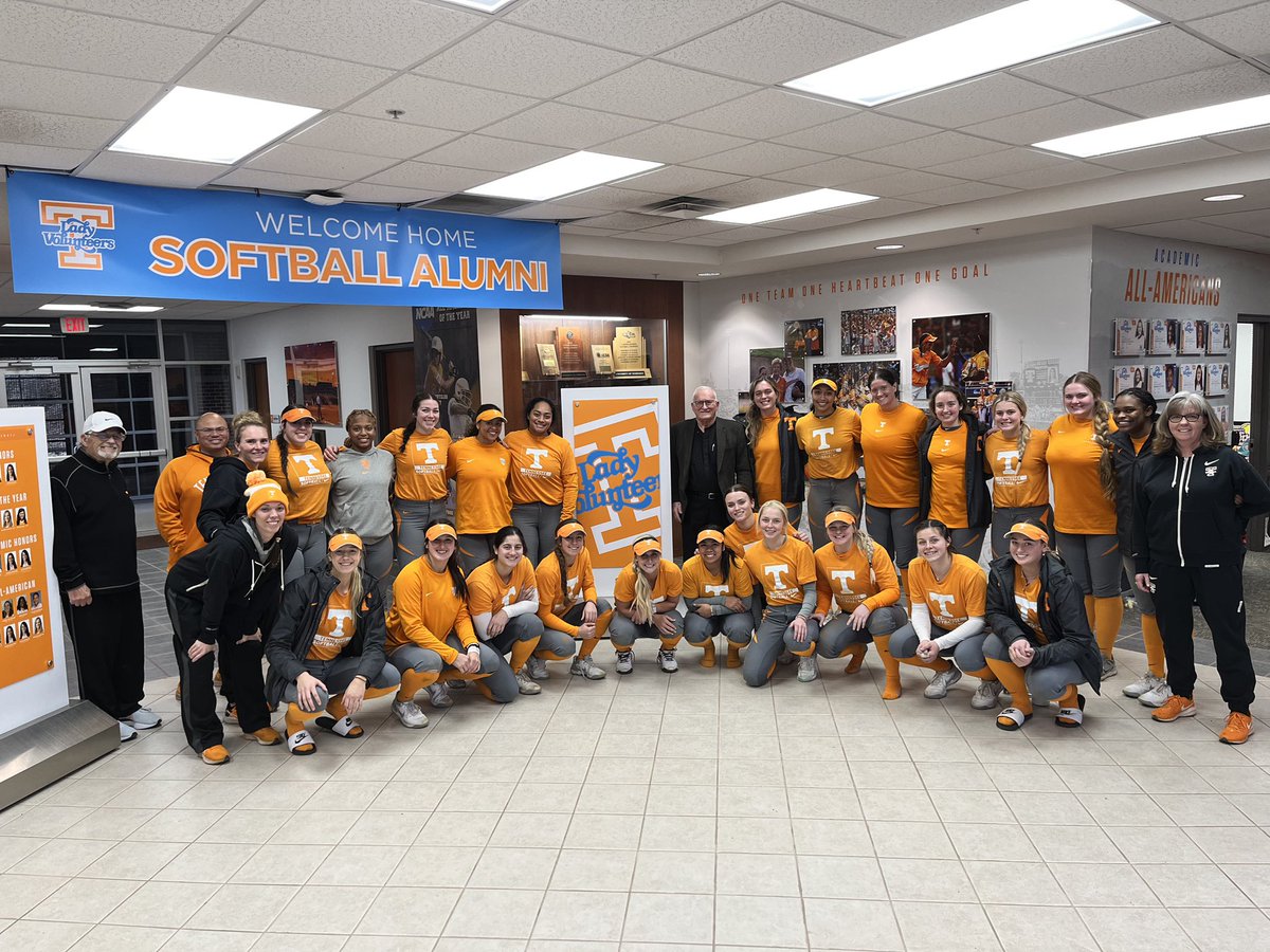 KarenWeekly's tweet photo. What an emotional and powerful day for @Vol_Softball After watching the movie “Selma” together this morning, we heard from Pastor George Doebler who marched in Selma with Martin Luther King. The work is not done - we honor him by continuing the fight for equality #MLKDay2023 https://t.co/ApIgqiatrU