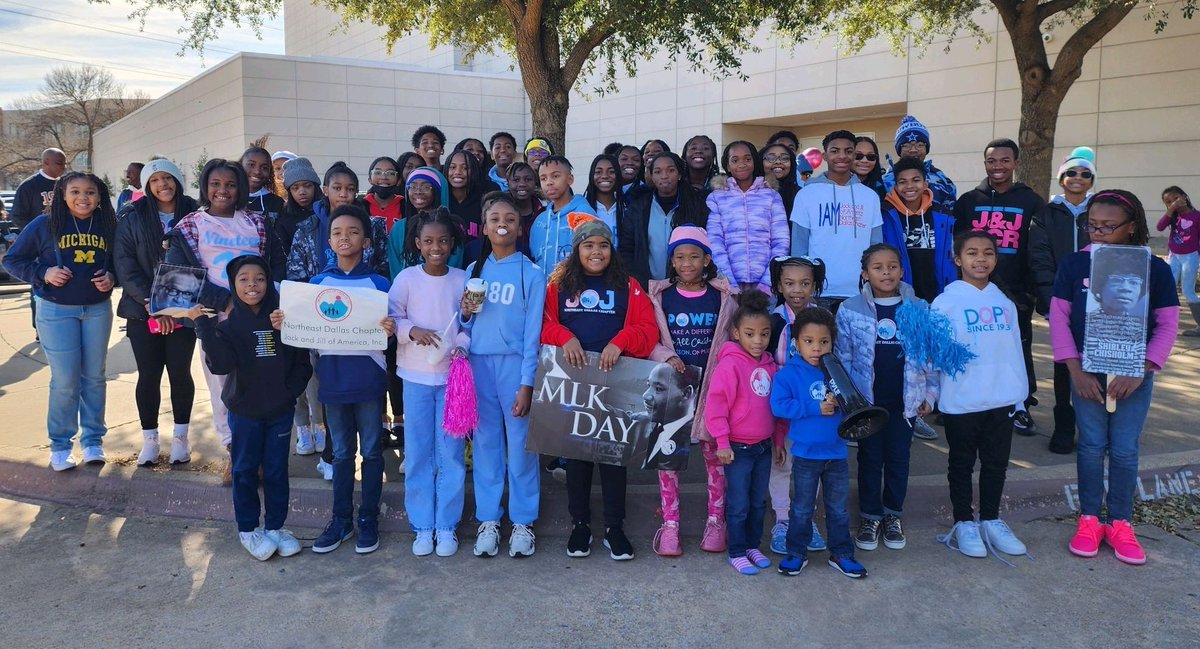 NortheastJack's tweet photo. Happy MLK DAY from the children and teens of the Northeast Dallas Chapter!
#MLKDay2023 #NEDJackAndJillInc #5StarChapterExcellence #JackAndJillInc https://t.co/2US97TTaHM