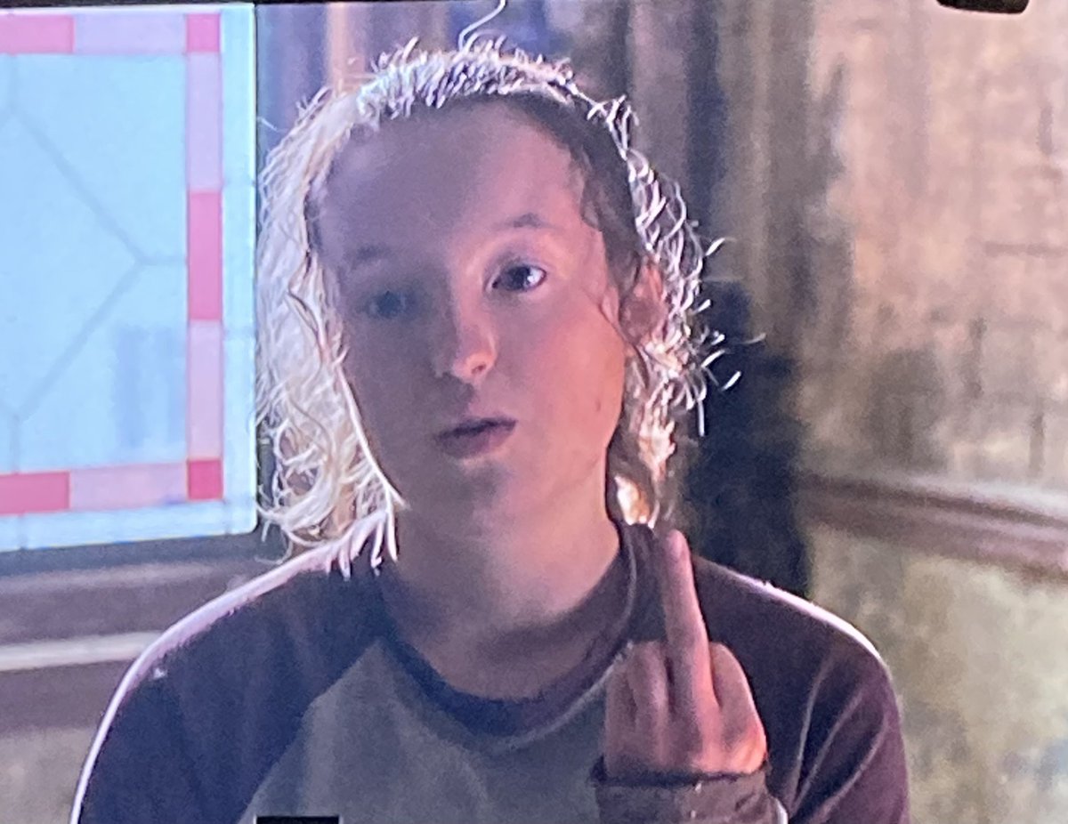 Laniejoss's tweet photo. Count to 10..
 
1,2,3,4,5,6,7,8 F…U… 

#TheLastOfUs https://t.co/CncbXtlZL5