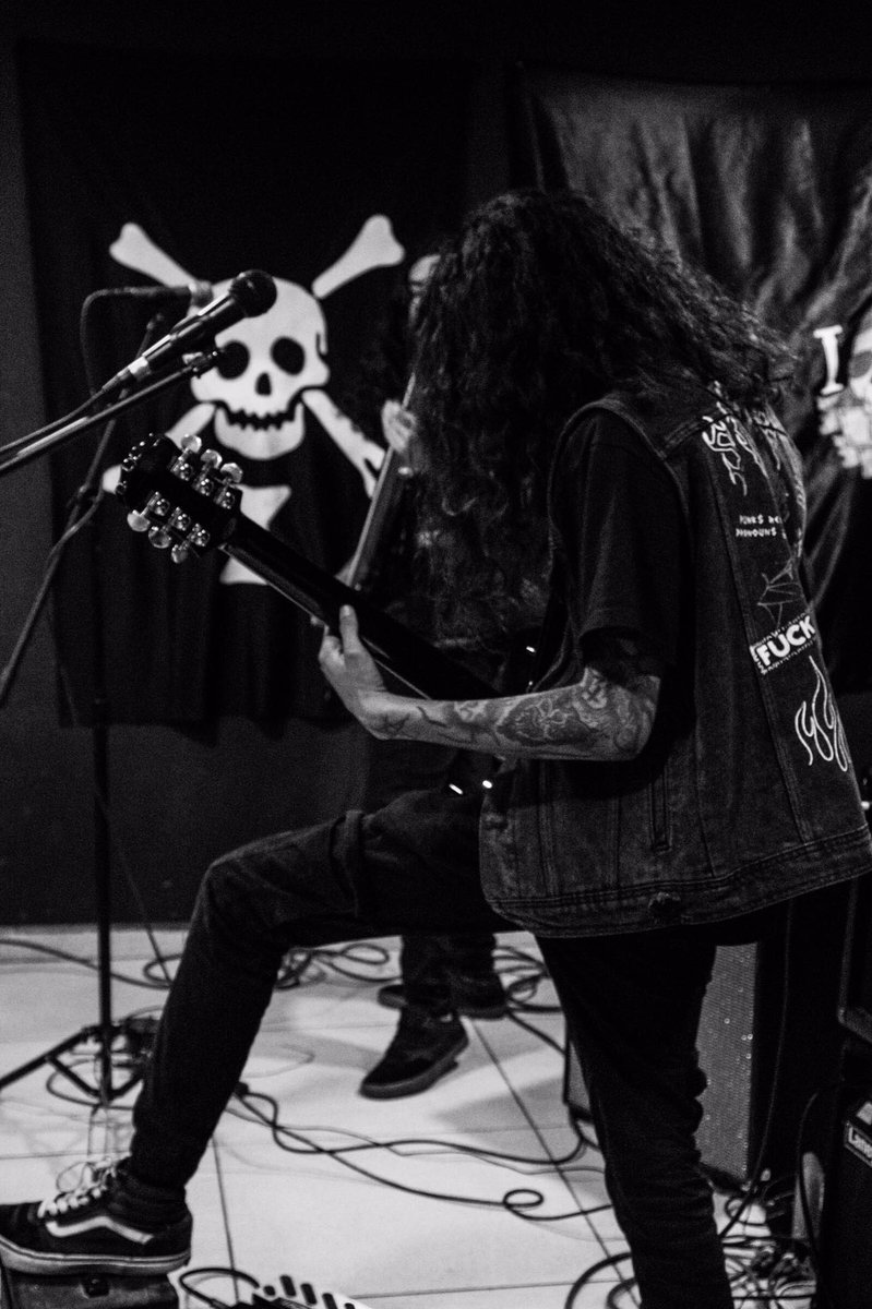 skincrusher's tweet photo. Sábado 14 de enero 2023
Isla Tortuga: Rum &amp; Beer Tavern https://t.co/ulEDCefjRm