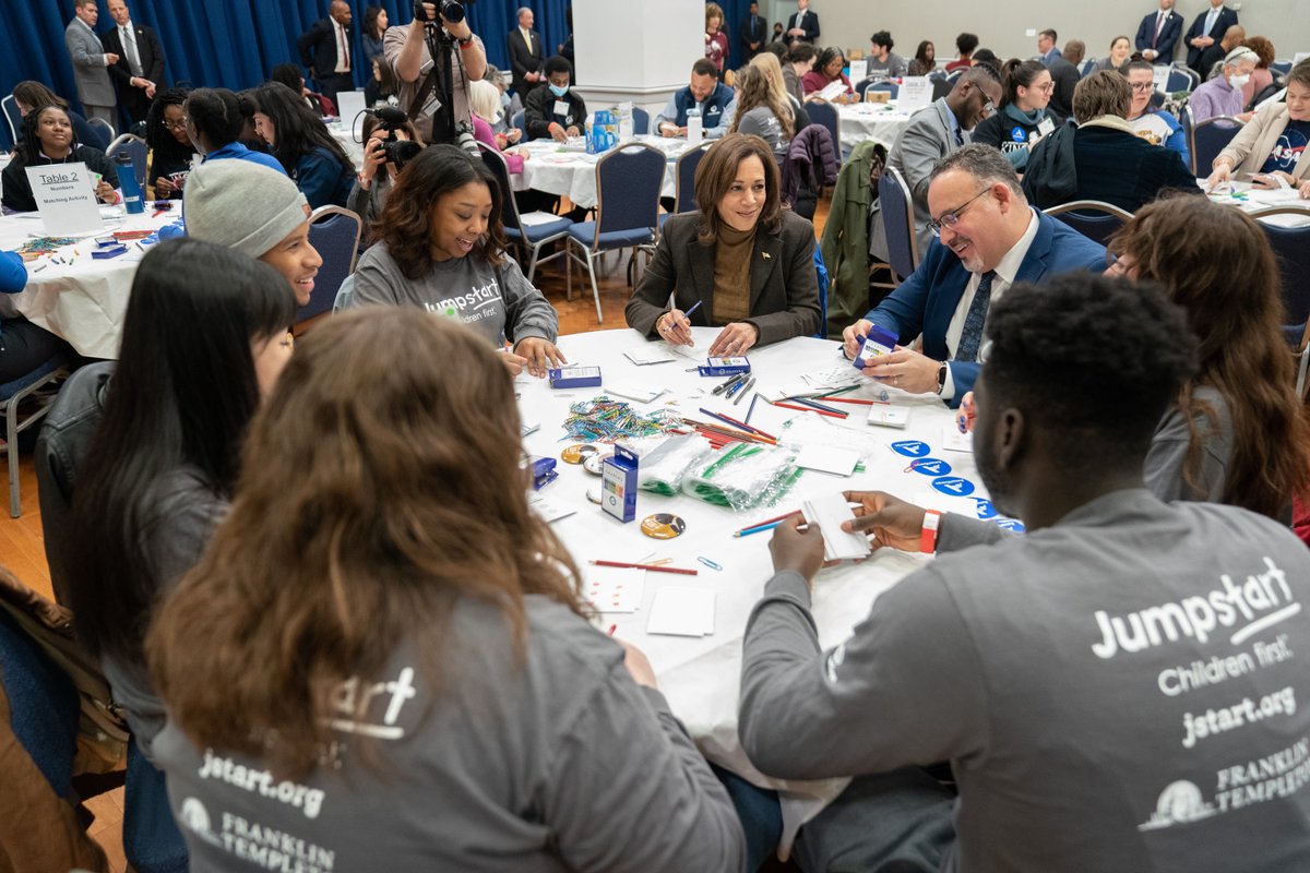 VP46Archive's tweet photo. We each have a responsibility as citizens to make our communities better. On this National Day of Service, @SecCardona and I spent time with young leaders in honor of Rev. Dr. Martin Luther King, Jr. https://t.co/MWTNWYgEYV