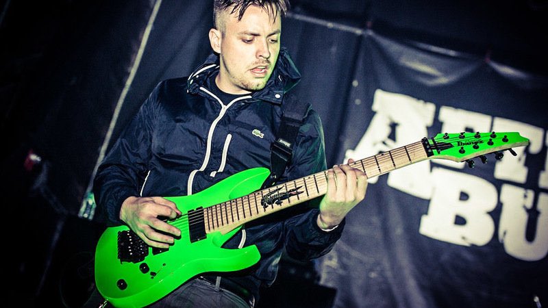 deej_RL's tweet photo. @ibanezofficial have y’all thought about doing a tribute/memorial guitar for Justin Lowe and having some proceeds go towards mental health? He got me into 8 strings and his guitar is beautiful 💚💚 https://t.co/RqSThCNIxZ