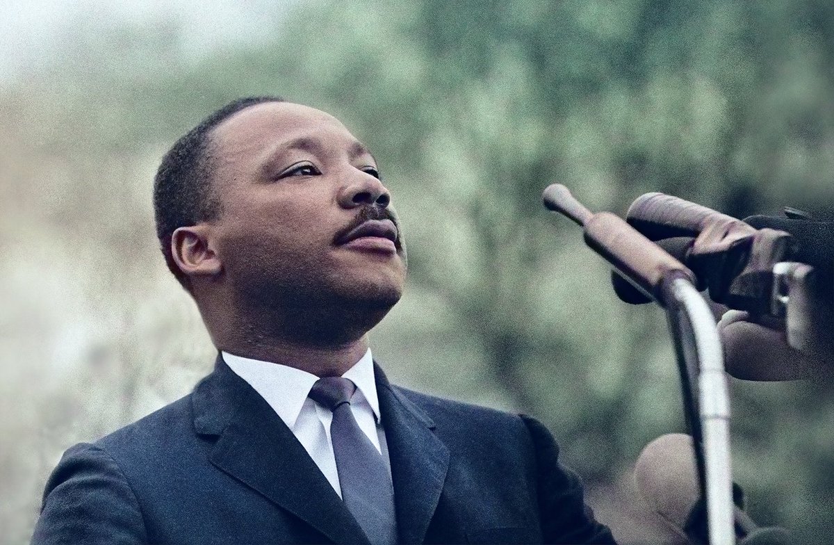USAHistoryGeek's tweet photo. We here at American History Geek, wish everyone a Happy Martin Luther King Jr. Day! Today we celebrate one of the most prominent leaders in the historic movement for Civil Rights across the United States!
#APUSH #APUSHResources #APGOV #APGOVResources https://t.co/hj6e5xyZqW