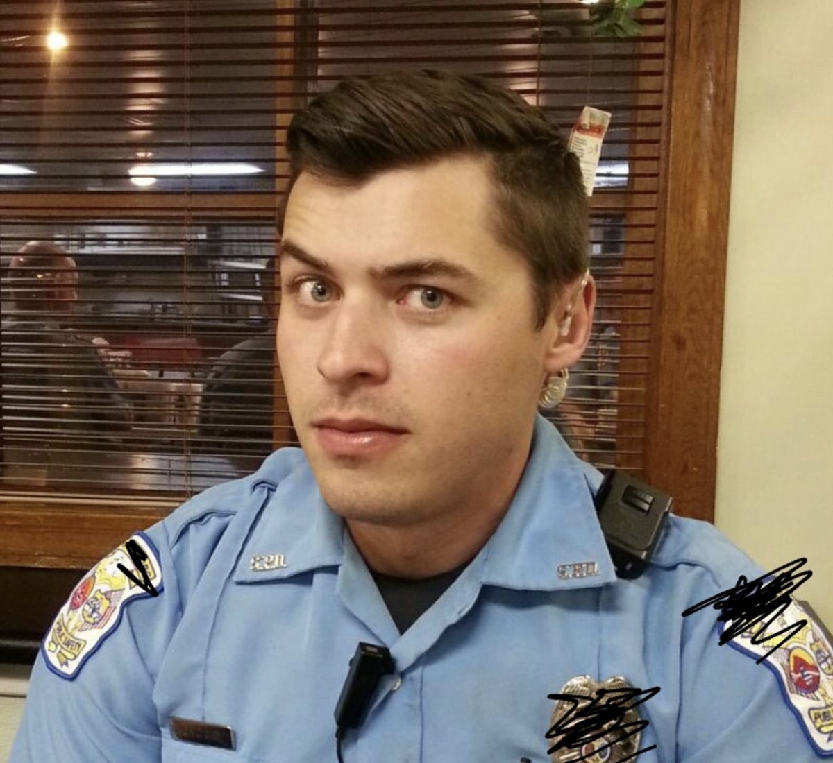 Donut Operator 🍩 on Twitter "Rookie cop me"