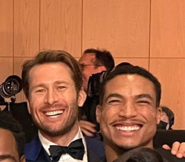glen and tarzan at the 2023 critics choice awards