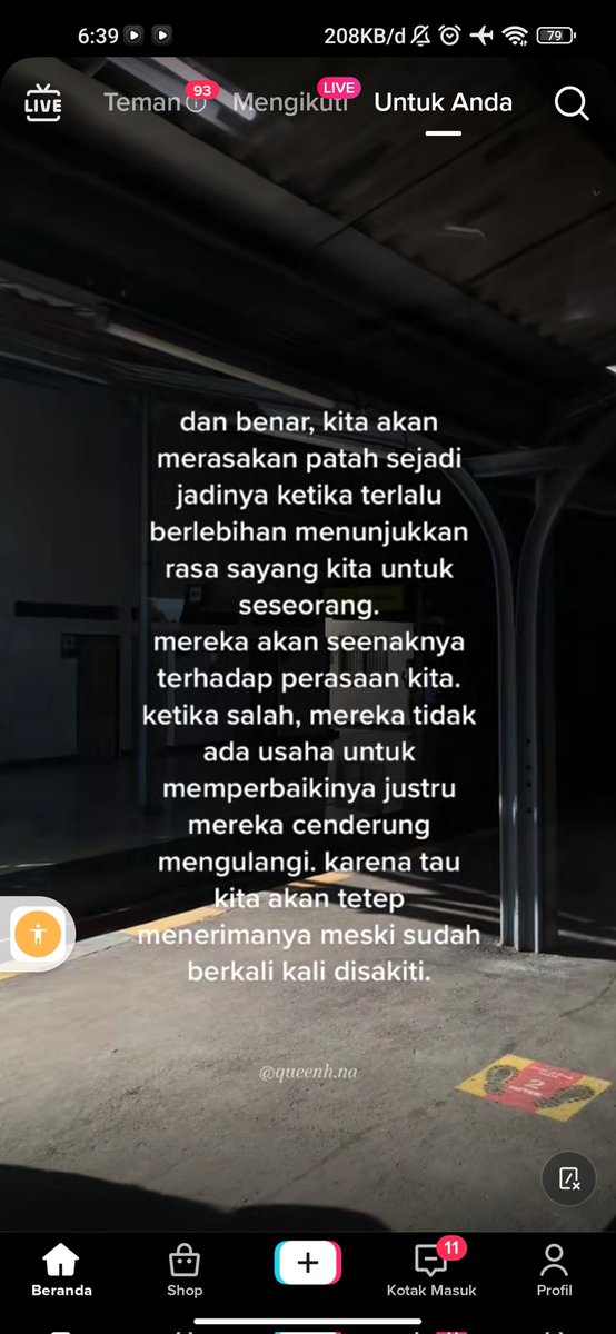 yukewwww's tweet photo. omku said "gimana sakit kan rasanya, gimana? kemarin aku dah ngasi tau tapi ga pernah di pakek sekarang kalo dah gini , ntar sakit lagii yg pusing siapa? aku ma ayah to? " https://t.co/mYZGH7uLeU