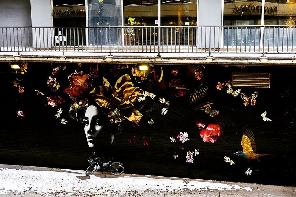 SouperSized's tweet photo. Mural. #chicago #mural #art #streetphotography #streetart #city #cityart #instagood #picoftheday #photooftheday https://t.co/IT5UZ57D0T https://t.co/68zM4zNasT