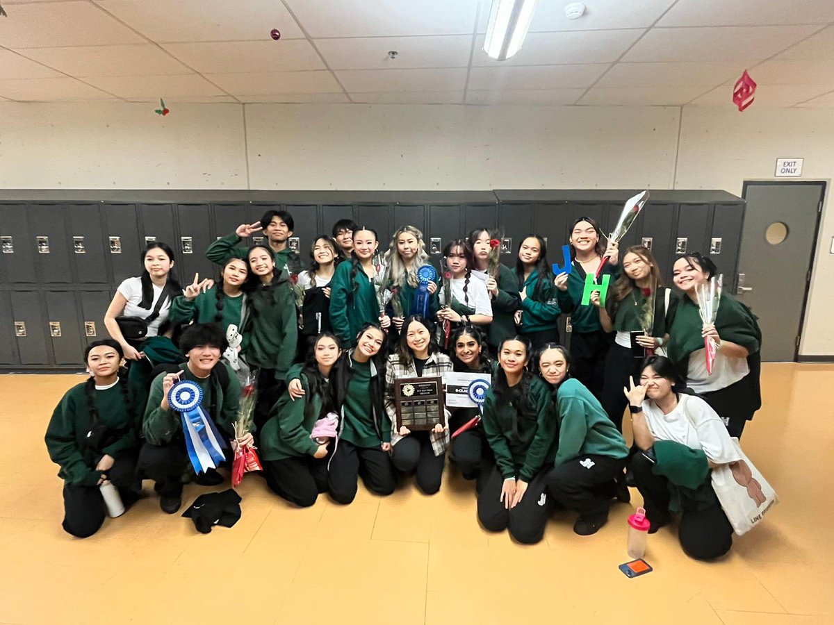 cmoennick's tweet photo. JH took it home with a first place for our senior dance team, best overall, third for our junior team and top choreographers for our student coaches at Breakout 2023! #sd36learn #eaglesdosucceed https://t.co/esMKBTas9c