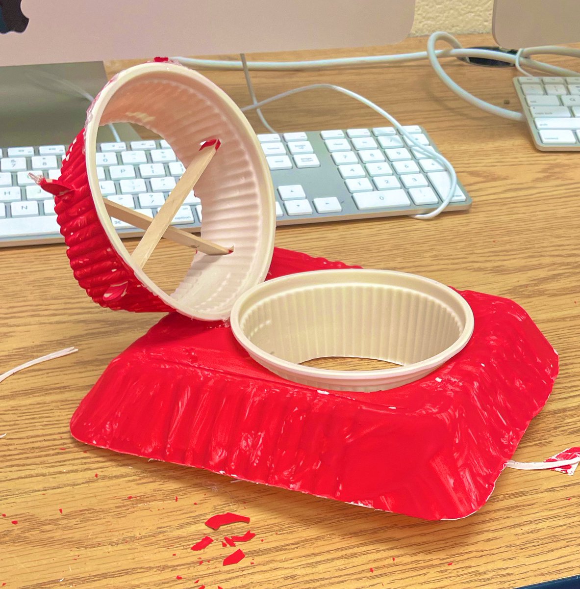 pressneil1's tweet photo. Gr 8 Comp Eng Ss #ISUHovercraft #slsstech #STEMeducation #maker #teched #YRDSB #techstudies @YRDSBPathways @SLSSYRDSB @DarrenAbenstein @MrH242 @JulieBoulton12 @TDSB_STEM @MakerEdTO @Makerspaces_com @SteveShaffer711 https://t.co/I7bNPdhvZM