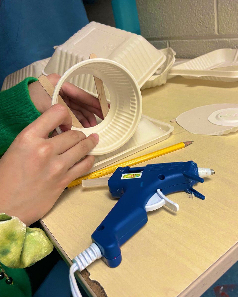 pressneil1's tweet photo. Gr 8 Comp Eng Ss #ISUHovercraft #slsstech #STEMeducation #maker #teched #YRDSB #techstudies @YRDSBPathways @SLSSYRDSB @DarrenAbenstein @MrH242 @JulieBoulton12 @TDSB_STEM @MakerEdTO @Makerspaces_com @SteveShaffer711 https://t.co/I7bNPdhvZM