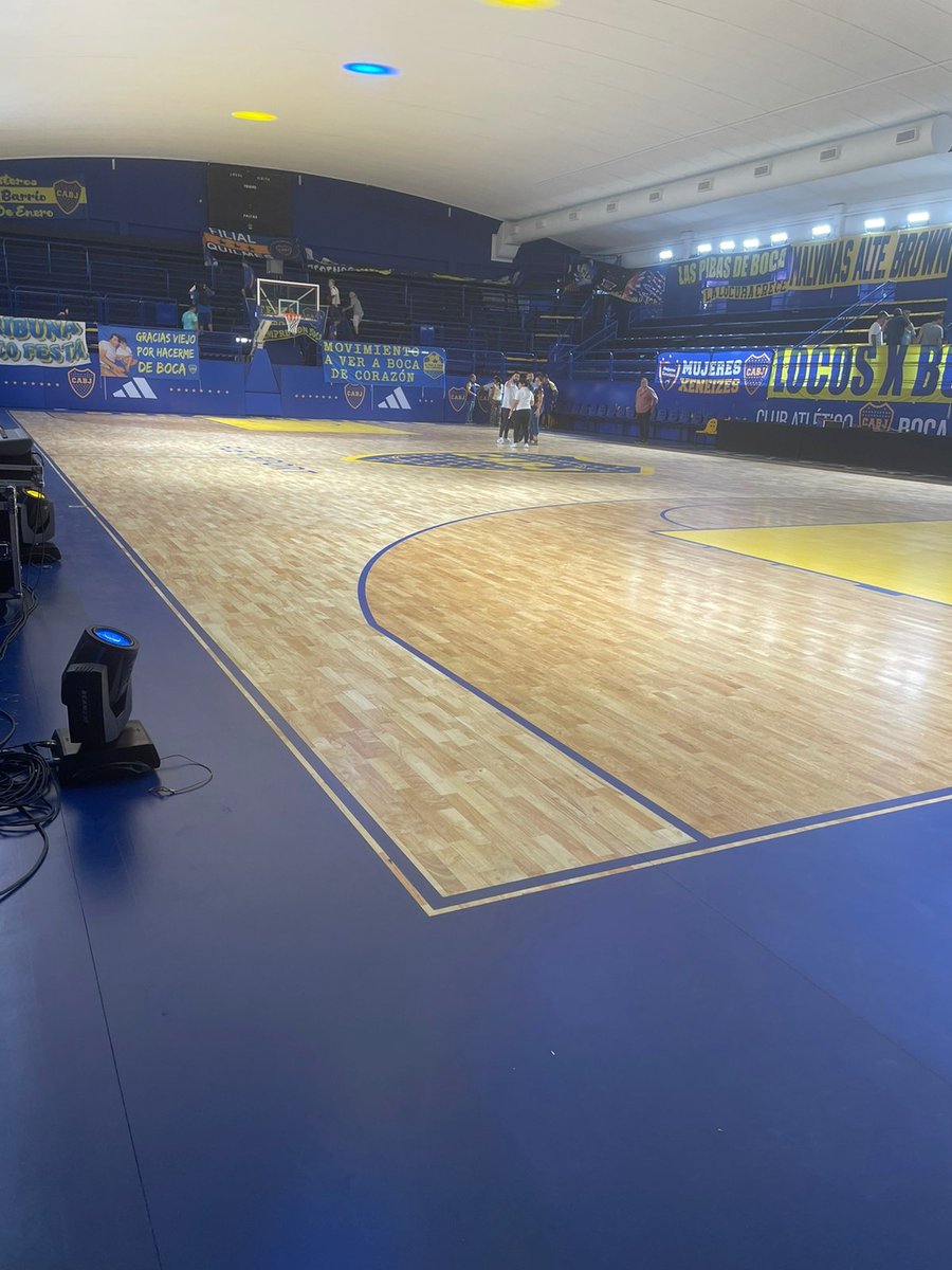 BocaBasquet42's tweet photo. 🏟 | ¡VOLVIMOS A CASA! 😍
.
@bochon28 @henrywright @matiaserua @BocaJrsOficial @bocabasquet https://t.co/1UWAslfYMh