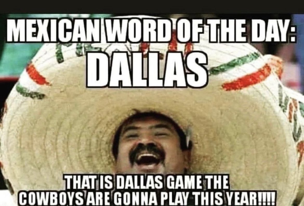 iamjesejes's tweet image. 😂😂😂 #chokinghazard I hate the Dallas  Cowboys 
#HTTR
