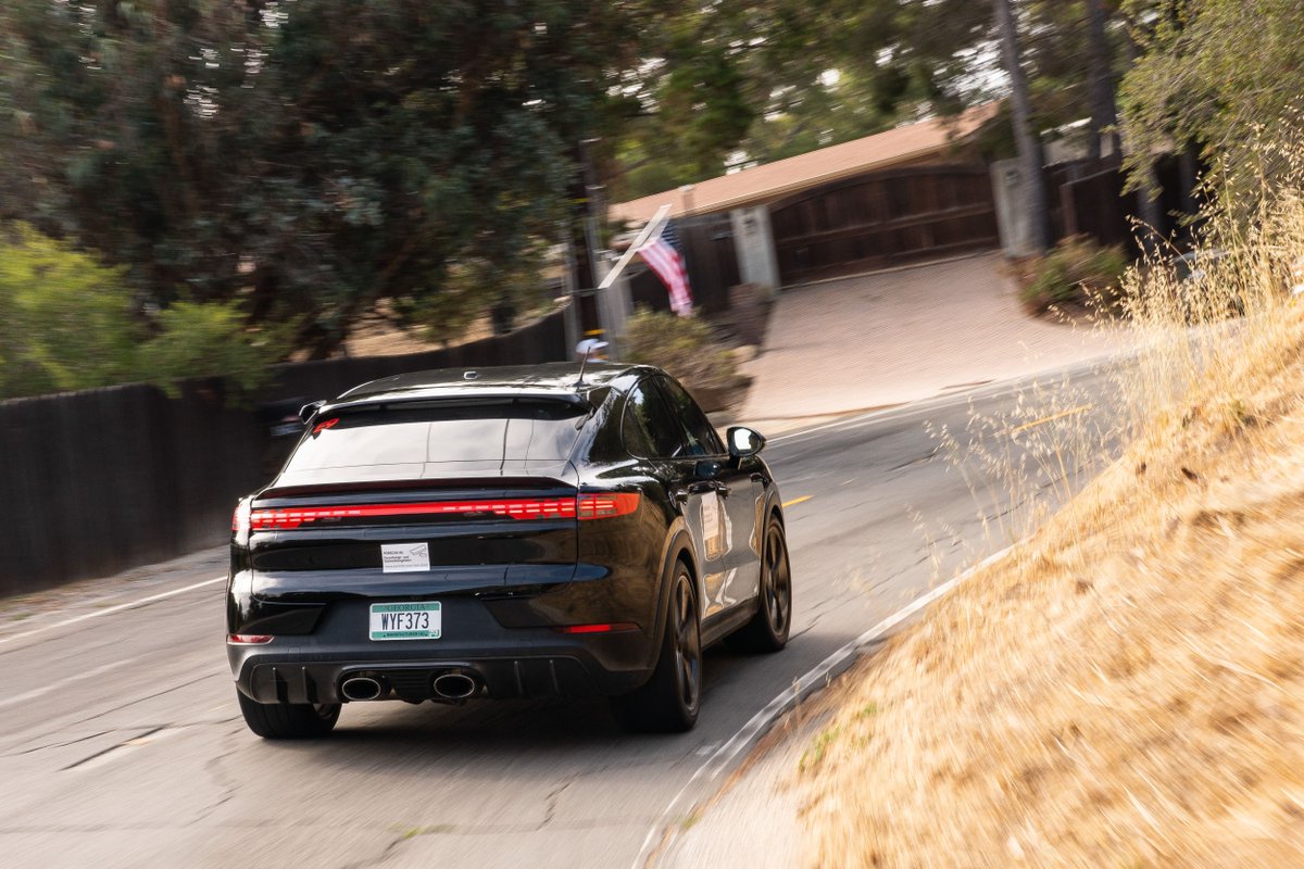 The 2024 <a href="/Porsche/">Porsche</a> Cayenne gets more than just a facelift: crdrv.co/VsGv4YQ