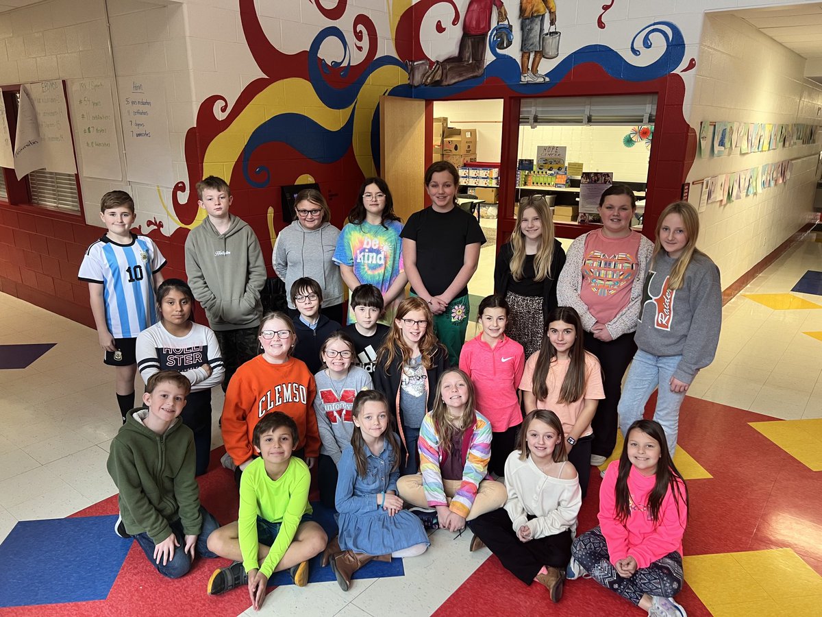 Mvillereddevils's tweet photo. Good luck to our elementary Beta students as they prepare to compete in the morning! https://t.co/67LeEiB32g