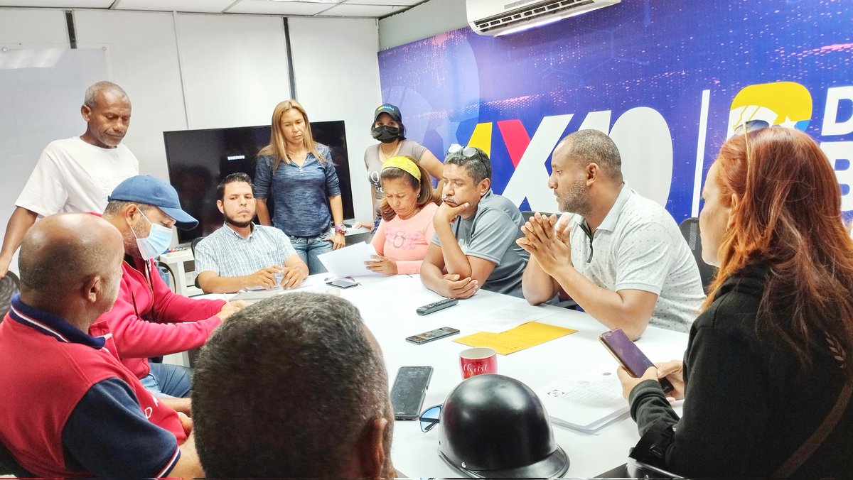 ConcejalDavidF's tweet photo. #16DeEnero
#ReunionDePlanificacion
#SesionEspecial
#DiaDelPastor
#UnSoloGobierno
#OrganizarUnirSumar

@PartidoPSUV
@FidelVsquezPSUV
@ValenciaConcejo https://t.co/ZiRvSrp1P9