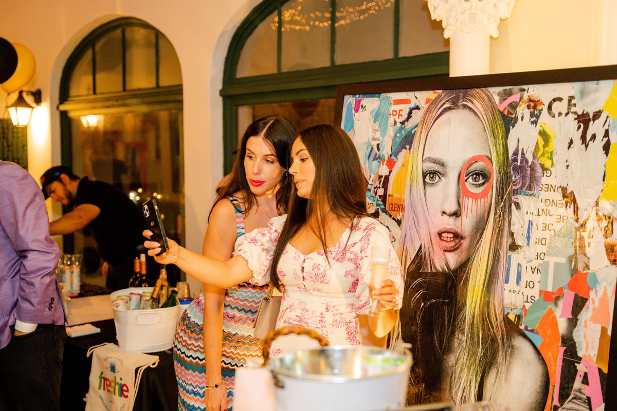 Oditto_io's tweet photo. We are Oditto Gallery. The young, fresh, new Art Gallery in Palm Beach FL and the Metaverse.

Welcome to the future of art. Welcome to Oditto 🚀

IRL events Coming Soon…

#fineart #artgallery #palmbeach #nft #nfts #nftcommunity #web3 #NFTcollections #crypto #metaverse https://t.co/QtlR9v9bjW