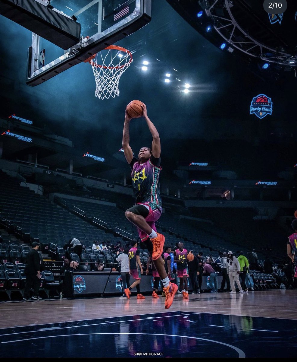 UnderratedAthl_'s tweet photo. β25 Gevonte Ware is developing nicely. Bruiser in the post & can score it well on either side. Shows flashes of athleticism + can protect the rim. Carved out space well & will be a continuous factor throughout games on the boards.10 points, 4 rebounds, & 3 assist #MLKInvitational https://t.co/LNHj4CPDfx