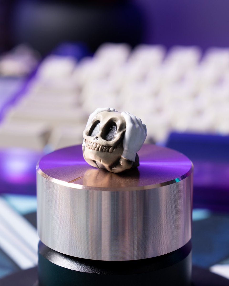 Hold your head!! 😂😂 Mr.Maw killed it with this one