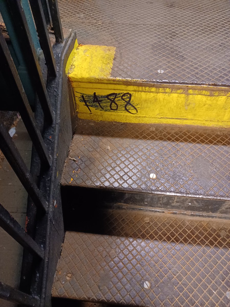 elsajustelsa's tweet photo. Took me a few days. someone else tried to scribble it out. I came thru with something more effective. This is at Junius St station which is connected to Livonia, where ive seen these 1488s most often. They are also popping up at Union Sq. I think the L train is this Nazis commute https://t.co/tdRa8pxCiP