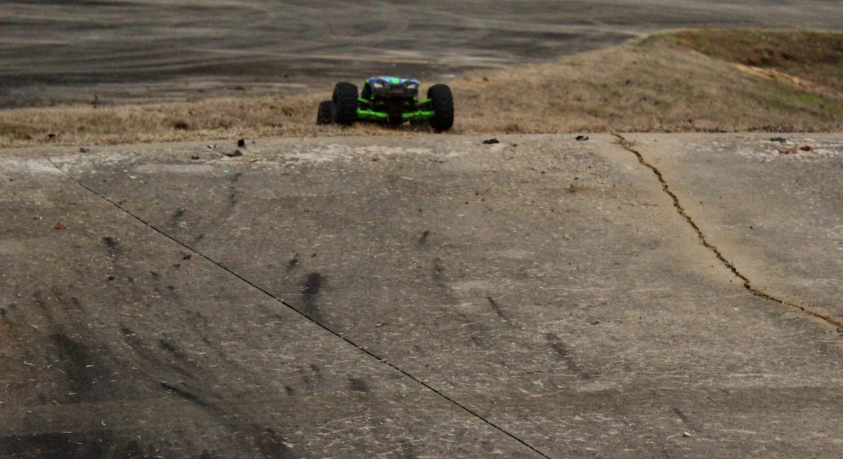 ThruTheShutter1's tweet photo. Fun with RC cars #rccar #sherwood #truck #outdoor #gotTookOutWithThatBitch #hurtfoot #RacingCars https://t.co/rNrbeuu0ki