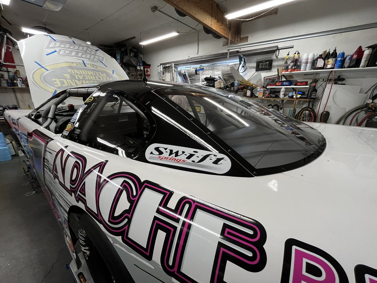 SPONSOR SHOUTOUT

Today I want to take the time to thank 
Swift Springs. They have come on board with us this year to make our 2023 super late model season possible. 

Thank you Swift Springs