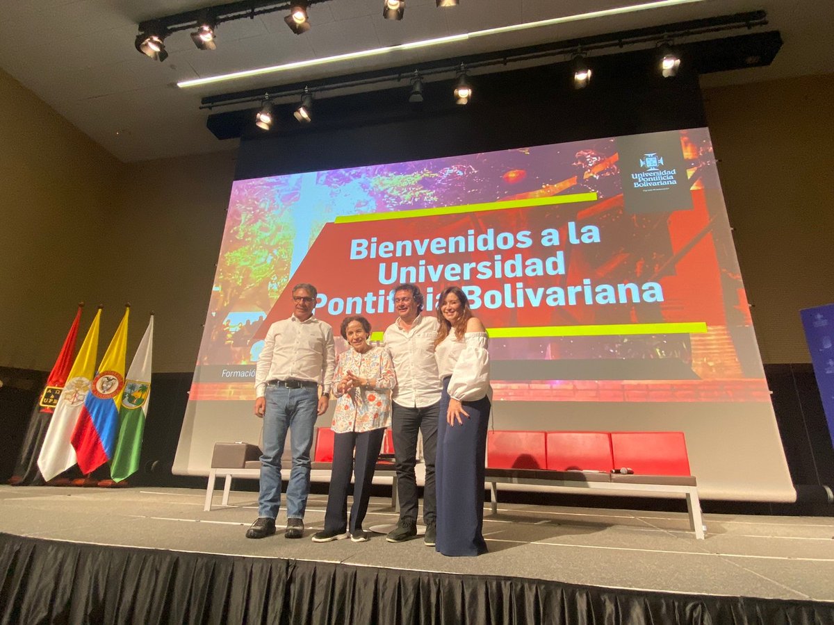 Este espacio finalizó con una breve reflexión dirigida a todos los presentes que iniciarán un nuevo semestre.
“La reflexión para los estudiantes es: Arquitectura es igual a esas personas que hacen posible que las cosas sucedan”

<a href="/juancorreameji1/">juan</a>