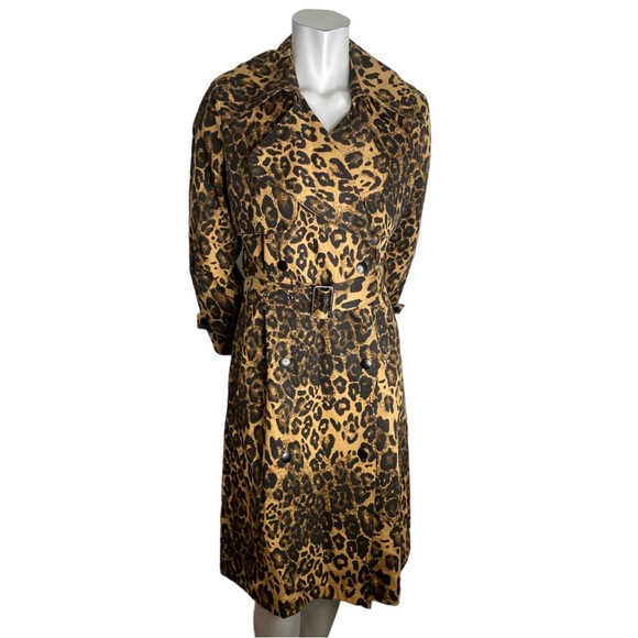 wickeddollz's tweet photo. So good I had to share! Check out all the items I'm loving on @Poshmarkapp #poshmark #fashion #style #shopmycloset #vintage #cartise: https://t.co/b68aJISfIB https://t.co/LCSYxRz1lv