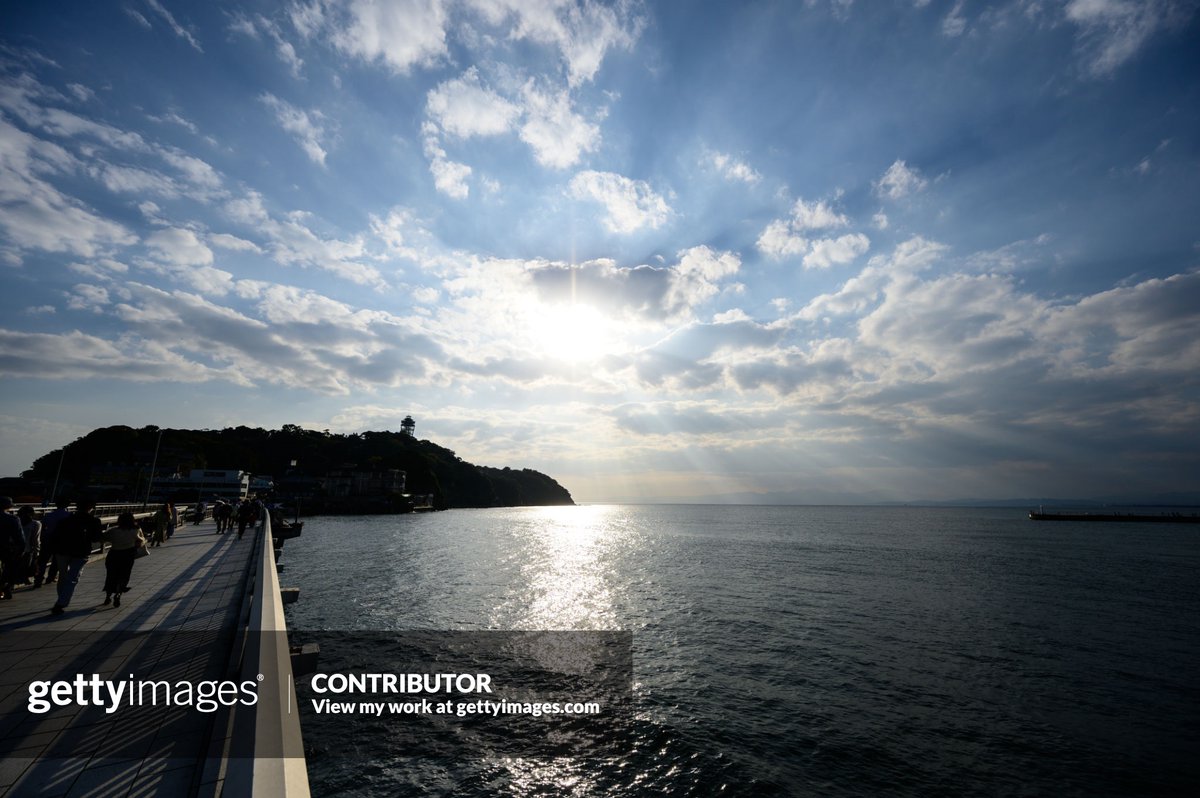#enoshima #sea #skyline #sky #clouds #sun  
#fujisawa #kanagawa #japan 
#hidesax #hidehikosakashita
#GettyImagesContributor

The work is available from GettyImages. Please feel free to browse and review the links below.
--> bit.ly/3rmhUBa