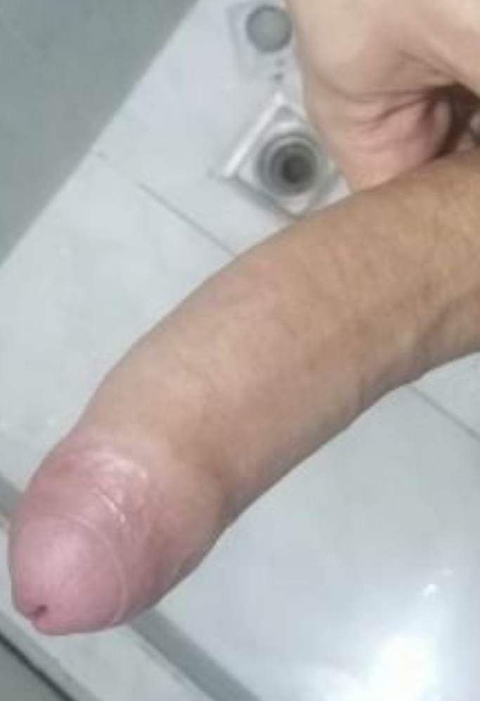 HottValdivia's tweet photo. Hetero de valdivia engañado ... sigo engañando heteros ??? https://t.co/h7iZKISREr