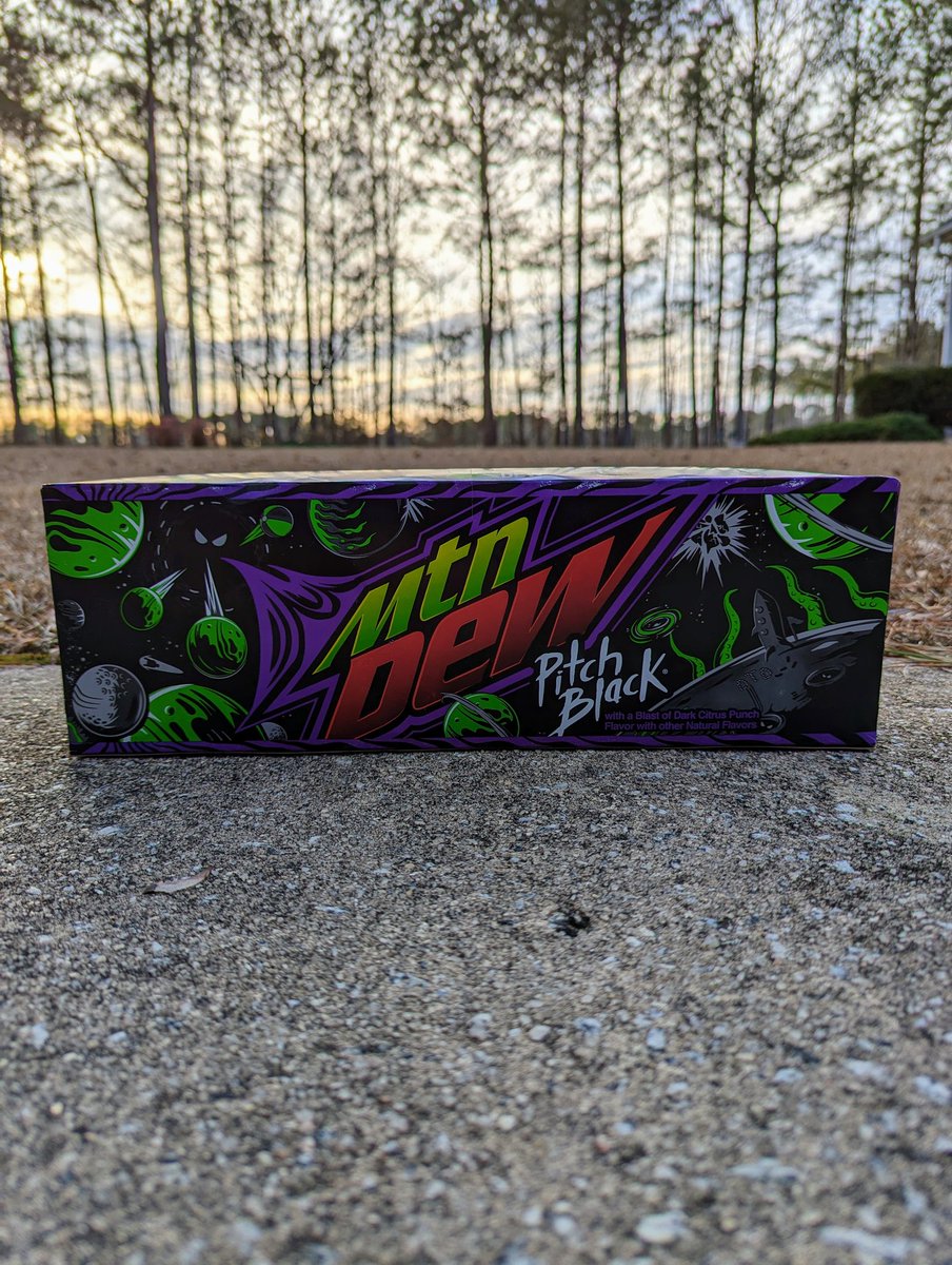 Pitch Black is BACK! 🖤

#ShotOnPixel7Pro #TeamPixel #DoTheDEW #MountainDew #PitchBlack