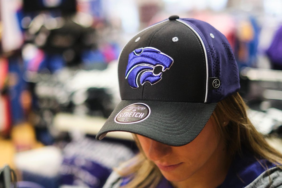 JocksNitchPSU's tweet photo. Who you rolling with?? Answer with EMAW or ROCK CHALK! https://t.co/oydZRzB7cg