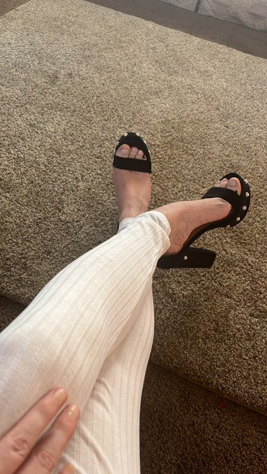 https://t.co/12xhDWTGZO https://t.co/FRireNVT3P<a href="/tag/worshipmyfeet"class="tags"><span>#worshipmyfeet</span></a><a href="/tag/worshipgoddess"class="tags"><span>#worshipgoddess</span></a><a href="/tag/assworshiper"class="tags"><span>#assworshiper</span></a><a href="/tag/assworshiping"class="tags"><span>#assworshiping</span></a>