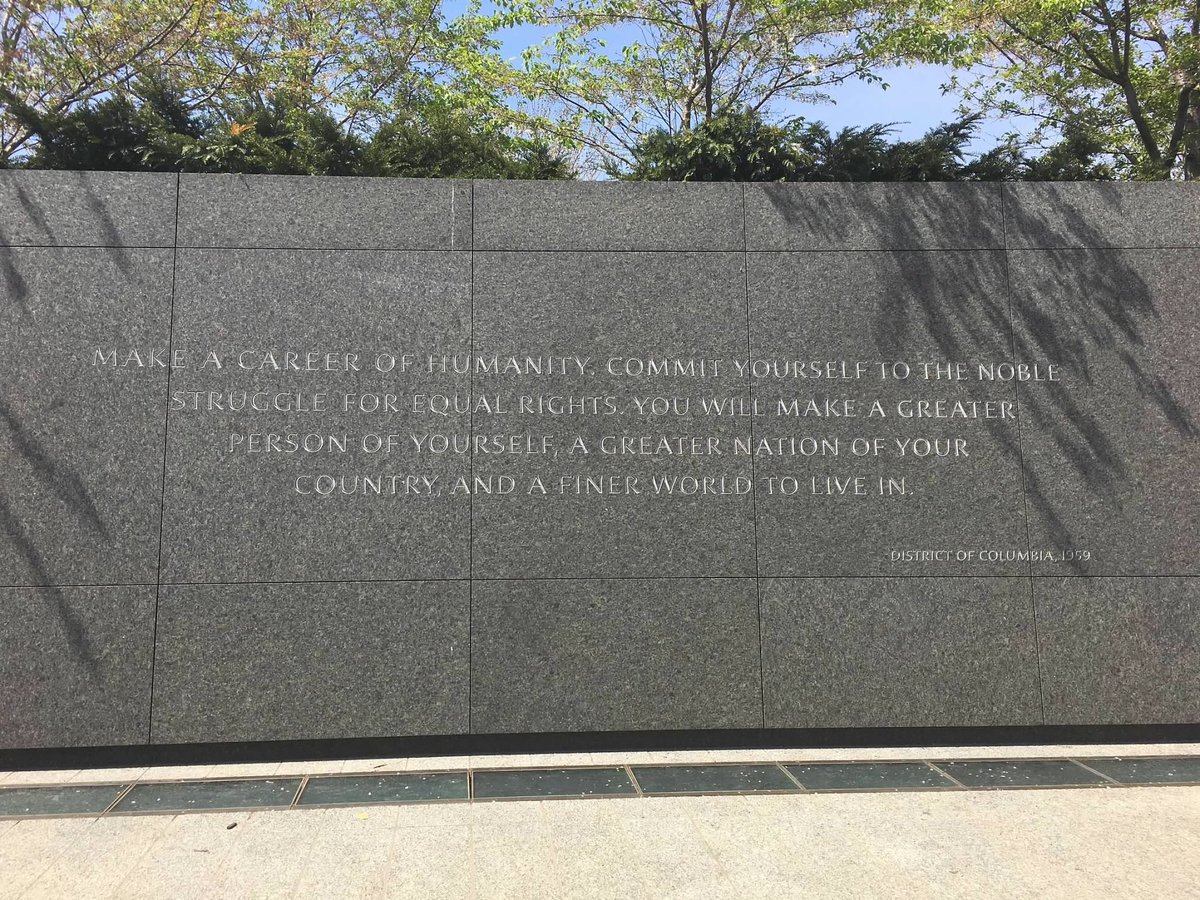 NicoleLOConnell's tweet photo. “Make a career of humanity. Commit yourself to the noble struggle for equal rights. You will make a better person of yourself, a greater nation of your country, and a finer world to live in.” #MLKJr #MLKjrMemorial #StoneOfHope #MLKjrHome @TheKingCenter {📸: Nicole OConnell} https://t.co/8j0RKChccu