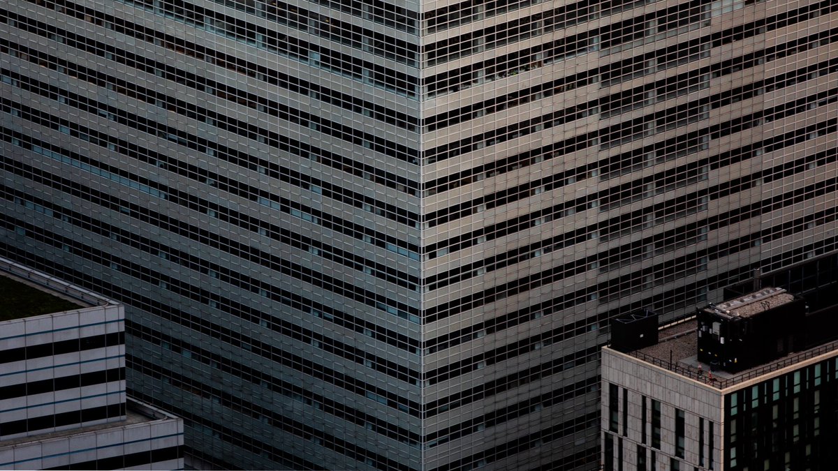 gbergphoto's tweet photo. The Corporate America Series https://t.co/iiN4ugvVpp