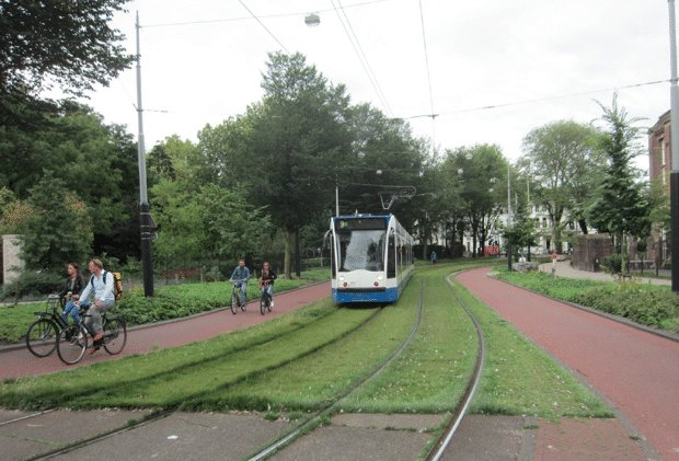 samzpearson's tweet photo. @CodyC_02 @IsItABikeLane Alternative view of the future -- one that is actually achievable. The idea that everyone could be traveling around in individual vehicles without massive gridlock, danger for those outside the cars, and wasted street space is a pipe dream. https://t.co/bcfeOtMkpw