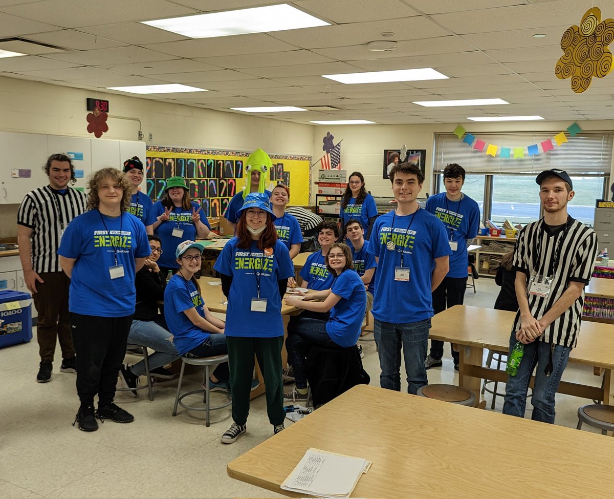 BionicTigersFTC's tweet image. We had a fantastic time hosting the @OhioFLL Loveland District tournament on Saturday! We were so impressed by all of the teams and everything they accomplished! Thanks to our sponsor @ProcterGamble Center of Robotics Excellence for helping make this event possible!