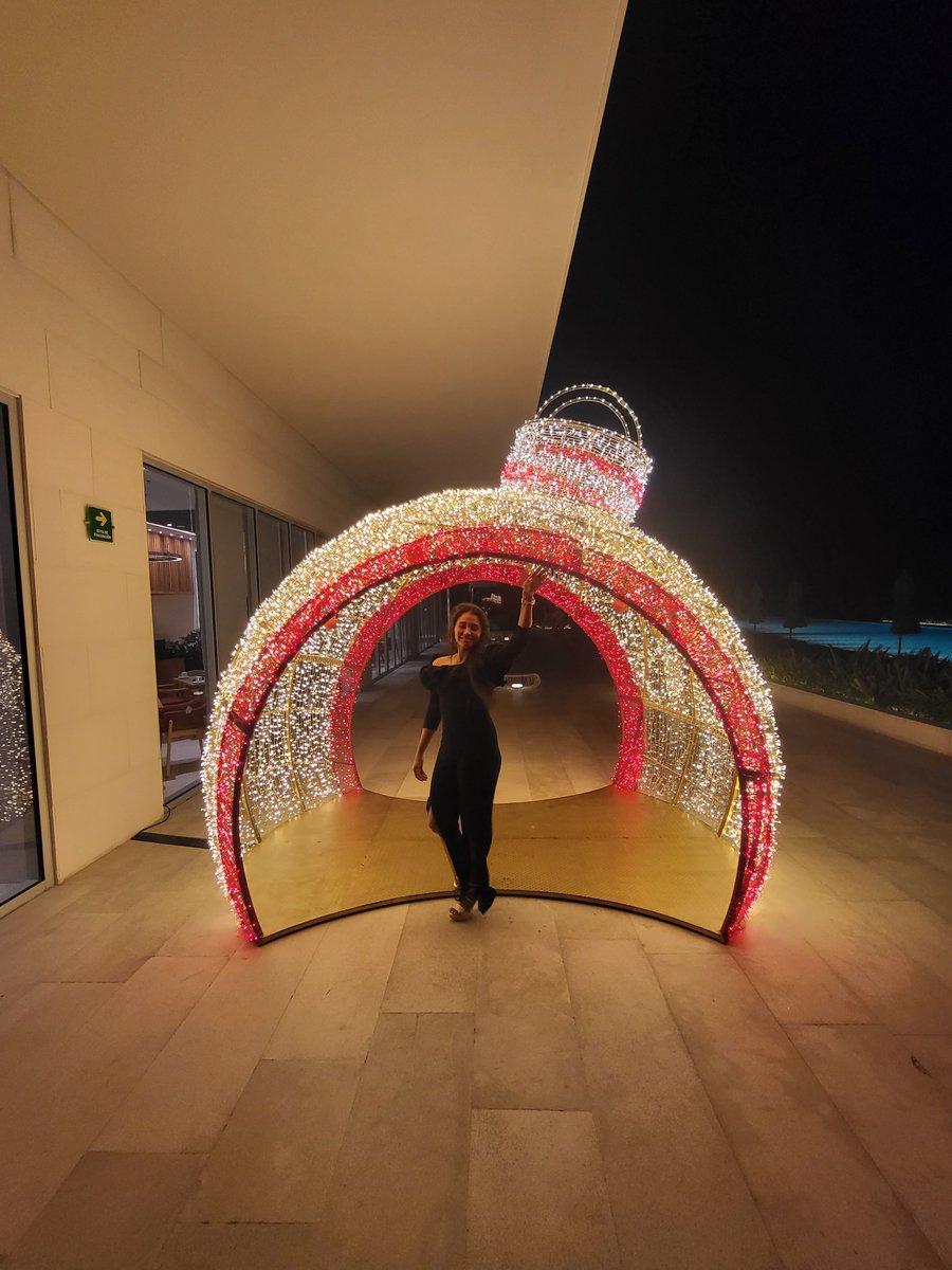 feragrr's tweet image. Que la vida nos sorprenda 💕